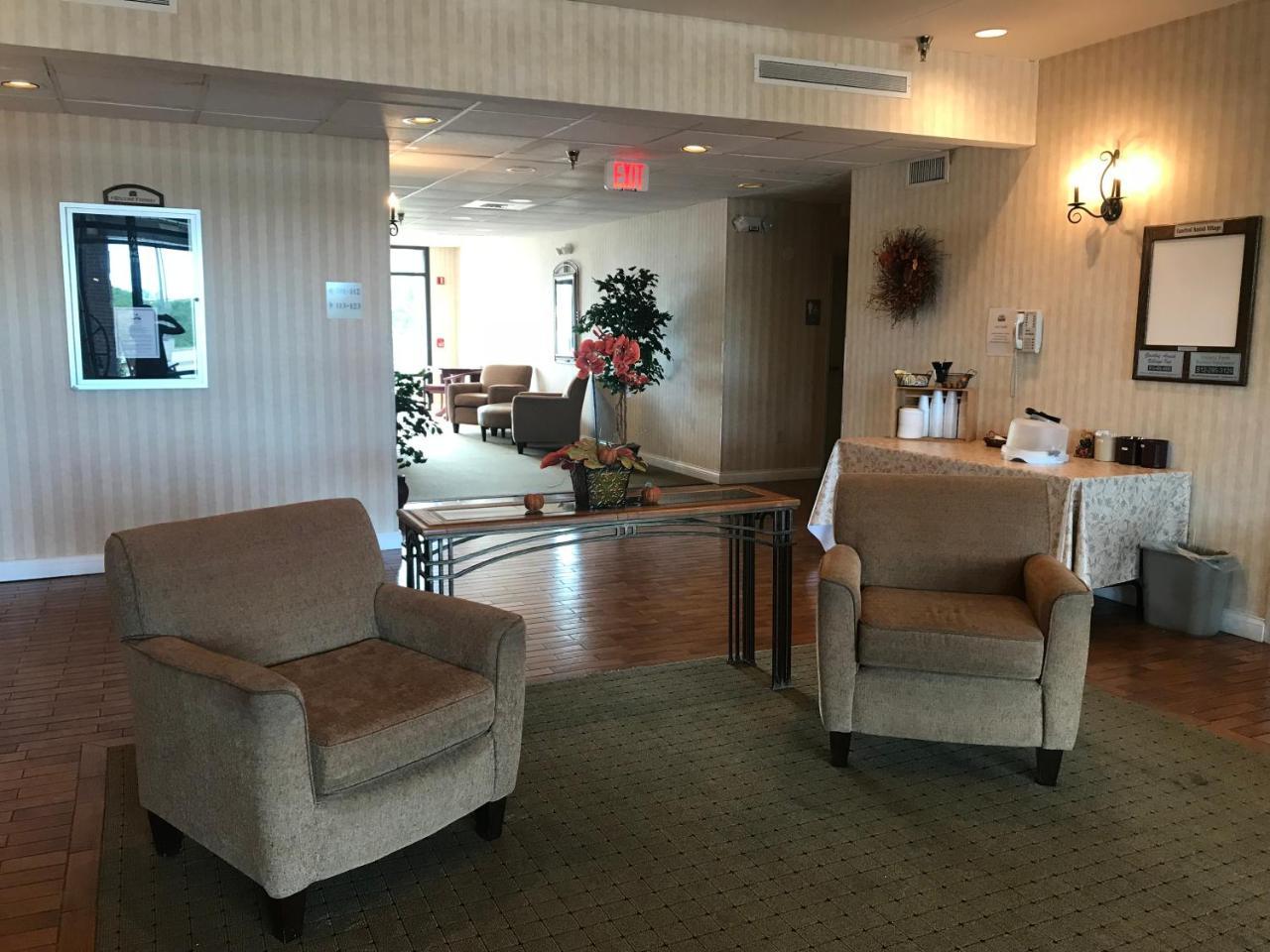 Gasthof Amish Village Inn Montgomery Esterno foto